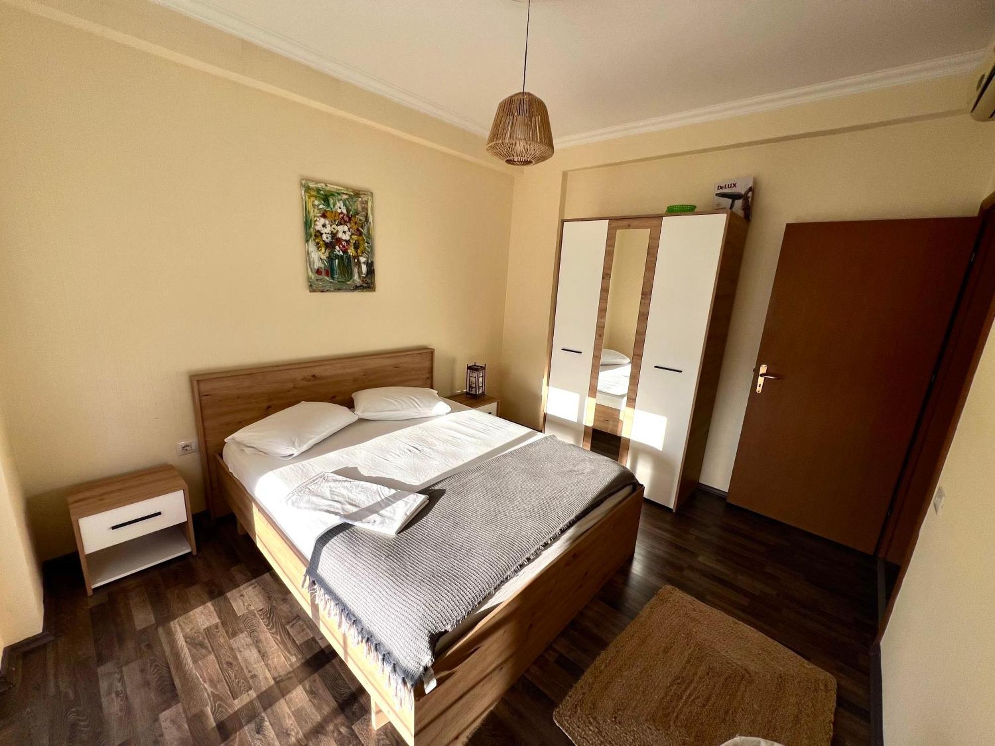 Urban 315 Apartment Tirana Buitenkant foto