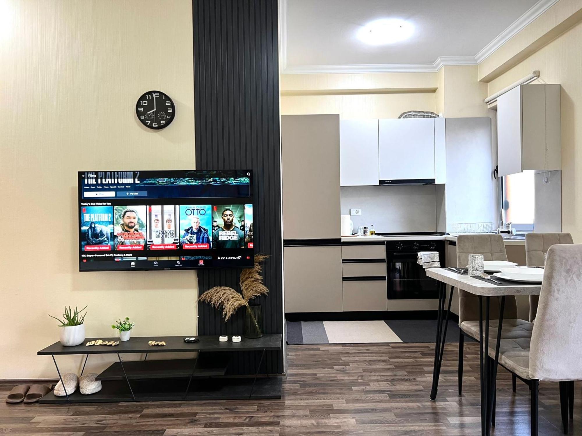 Urban 315 Apartment Tirana Buitenkant foto